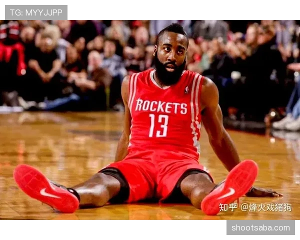 哈登这训练完直接去夜店的状态，真当自己还是火箭时期那个铁人？